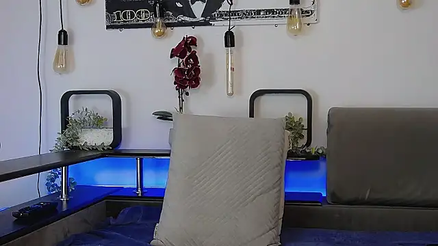 Snapshot of CarterCole chatting on 03.13.25 CarterCole online show from 03.13.25