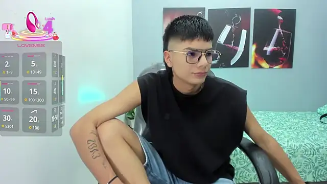 Snapshot of Noha_scott chatting on 03.14.25 Noha scott online show from 03.14.25