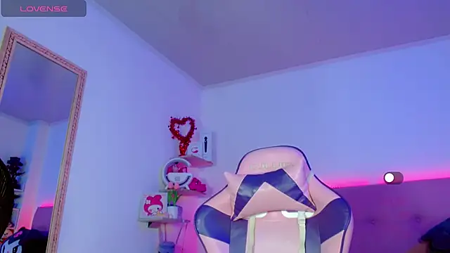 Snapshot of Kylie_brokee chatting on 03.06.25 Kylie brokee online show from 03.06.25