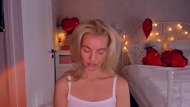 aestetick online show from 02.27.26