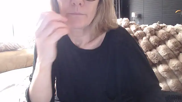 godinflower online show from 11.04.25