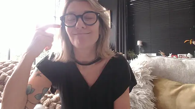 godinflower online show from 02.11.26