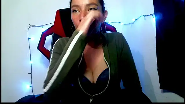 catalina colombia online show from 02.13.25