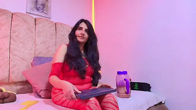 Snapshot of _Marcela__ chatting on 04.18.26 Marcela online show from 04.18.26