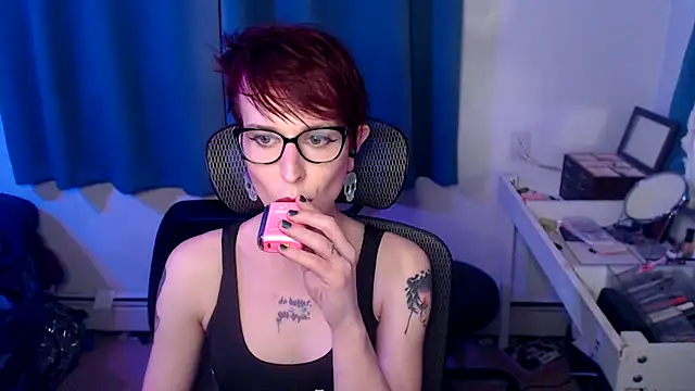 Snapshot of RyffBurnz chatting on 03.19.25 RyffBurnz online show from 03.19.25