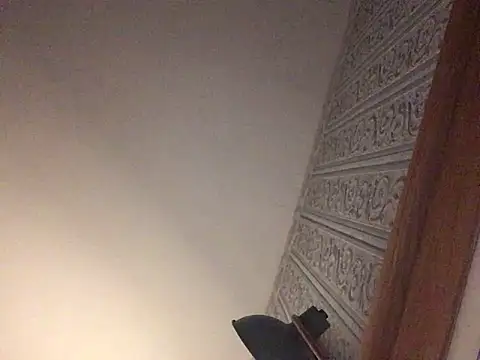 nolotymfcXo online show from 05.15.26