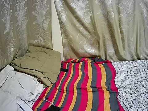 Snapshot of happy_sonia chatting on 01.16.26 happy sonia online show from 01.16.26