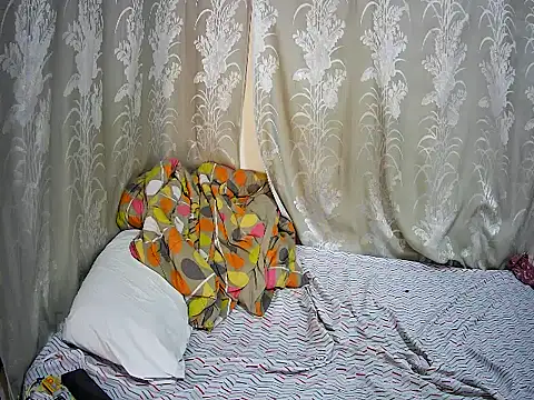 Snapshot of happy_sonia chatting on 02.11.26 happy sonia online show from 02.11.26