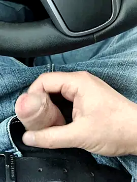 Snapshot of thicky_dicky_n chatting on 11.26.25 thicky dicky n online show from 11.26.25