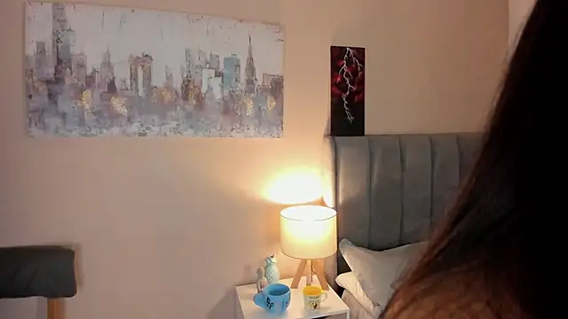 Snapshot of dakotaa__ chatting on 10.03.25 dakotaa online show from 10.03.25