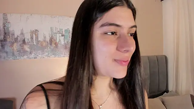 Snapshot of dakotaa__ chatting on 10.28.25 dakotaa online show from 10.28.25