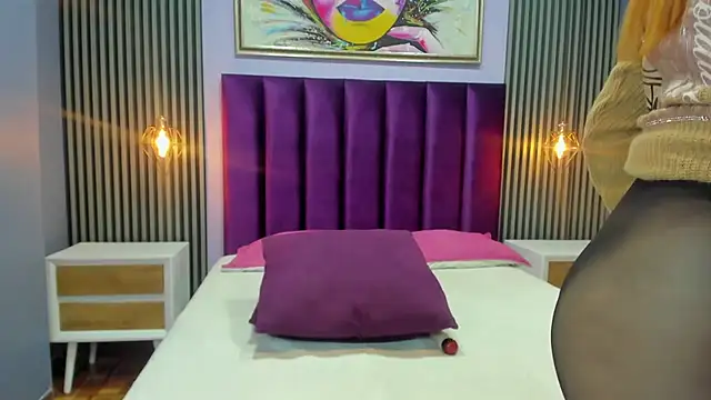 Snapshot of Nahiajhonson_ chatting on 01.09.25 Nahiajhonson online show from 01.09.25