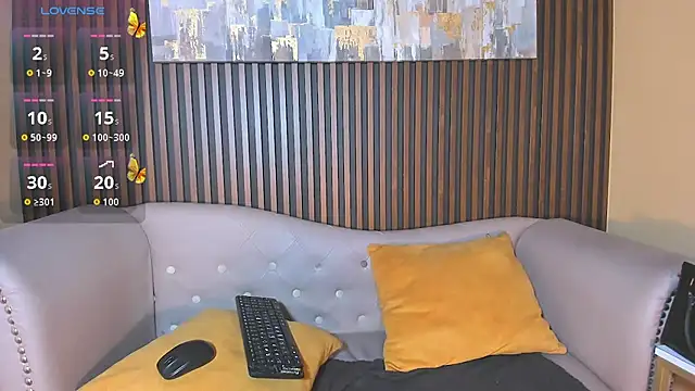 Snapshot of Nahiajhonson_ chatting on 09.20.25 Nahiajhonson online show from 09.20.25