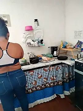 samanthaeliott22 online show from 03.10.25