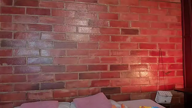 crystalvazquez online show from 03.15.25