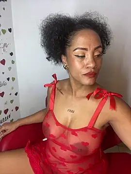 AdelaHaneix online show from 02.12.26