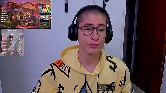 Snapshot of Jaack_str chatting on 12.14.24 Jaack str online show from 12.14.24