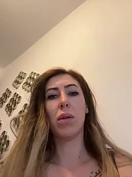 RaquelleDevon online show from 01.22.25