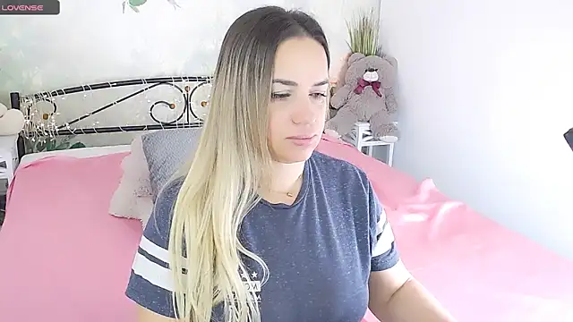 MilenaMiler X online show from 03.22.25