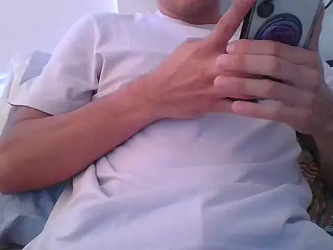 Juan2323hot online show from 10.10.25