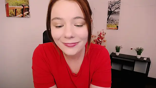 Snapshot of Sun_Alexia chatting on 09.24.25 Sun Alexia online show from 09.24.25