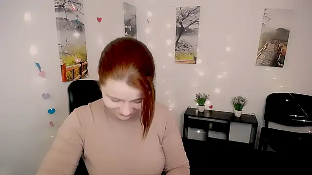 Snapshot of Sun_Alexia chatting on 11.06.25 Sun Alexia online show from 11.06.25