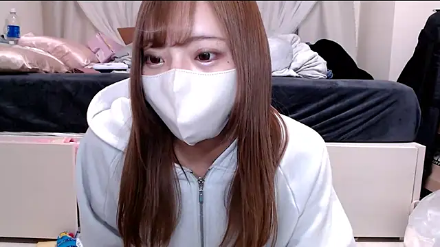  chanMOMO  online show from 02.01.25