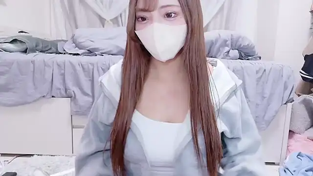  chanMOMO  online show from 11.21.25