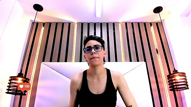 Cutie Shy  online show from 11.16.25