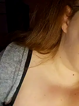 Snapshot of _Julie_x chatting on 01.03.25 Julie x online show from 01.03.25