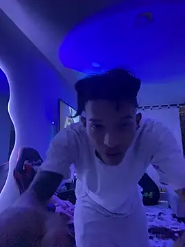 TommyGun 22 online show from 02.18.25