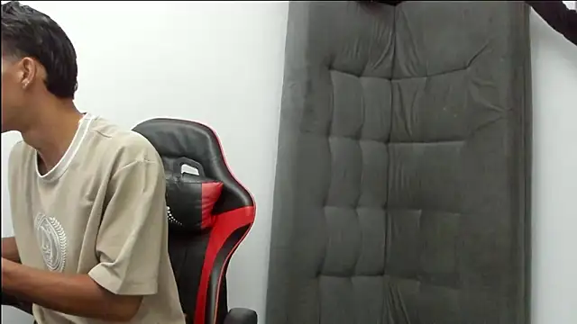 Snapshot of TommyGun_22 chatting on 03.07.26 TommyGun 22 online show from 03.07.26