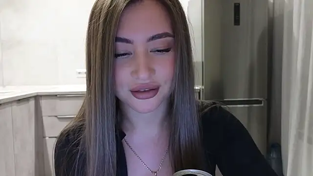 Cinderella     online show from 02.23.25