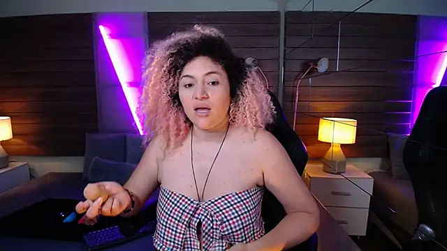 Kateryn  online show from 01.31.25