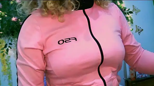 Crysrus online show from 03.15.25