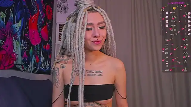 Snapshot of Grace_Walker chatting on 12.29.24 Grace Walker online show from 12.29.24