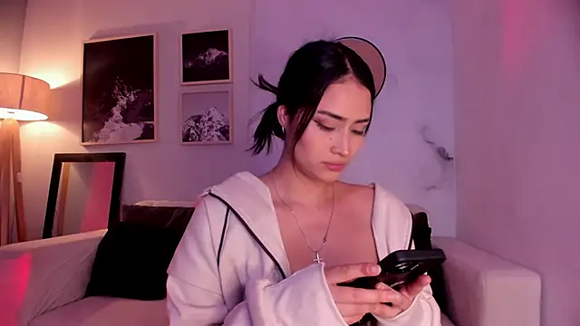 Snapshot of lara_madisson chatting on 03.02.26 lara madisson online show from 03.02.26