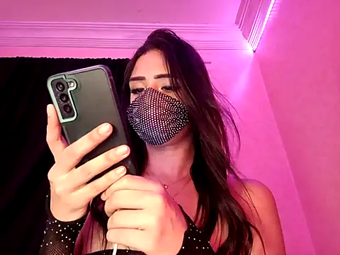 Snapshot of ---sophia--- chatting on 09.27.25 ---sophia--- online show from 09.27.25