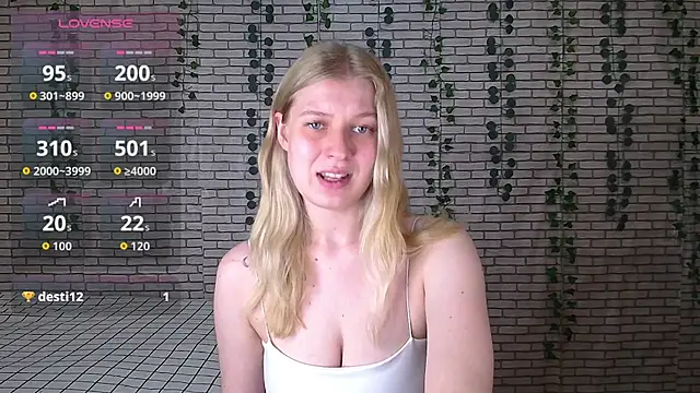 EmiliaDuchess online show from 09.09.25