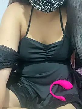 Snapshot of Crowny_girl chatting on 03.27.26 Crowny girl online show from 03.27.26