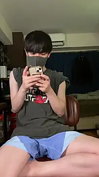 Snapshot of poketkuma chatting on 10.09.25 poketkuma online show from 10.09.25