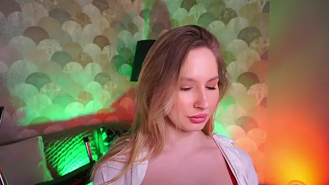 Snapshot of AnnLevine chatting on 02.28.25 AnnLevine online show from 02.28.25