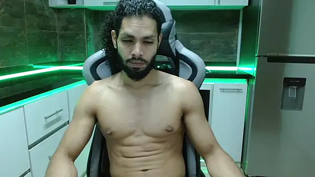 Snapshot of Amir_Abdull chatting on 03.16.25 Amir Abdull online show from 03.16.25