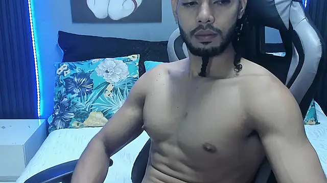 Snapshot of Amir_Abdull chatting on 10.01.25 Amir Abdull online show from 10.01.25