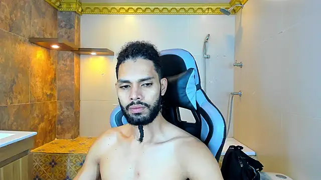 Snapshot of Amir_Abdull chatting on 10.22.25 Amir Abdull online show from 10.22.25