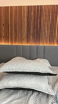 EmiilyAdams  online show from 03.03.26