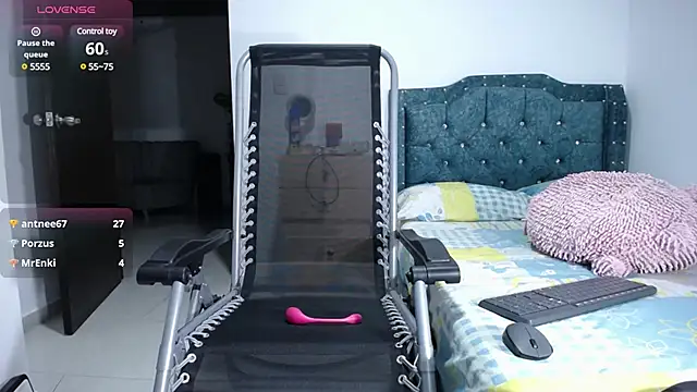 sofiamature01 online show from 01.17.25