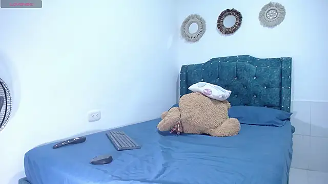 sofiamature01 online show from 03.14.25