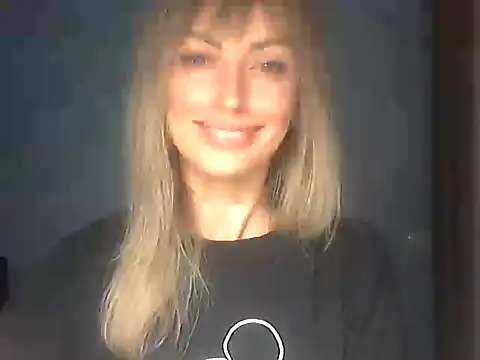 Snapshot of EffectMaya chatting on 05.17.26 EffectMaya online show from 05.17.26