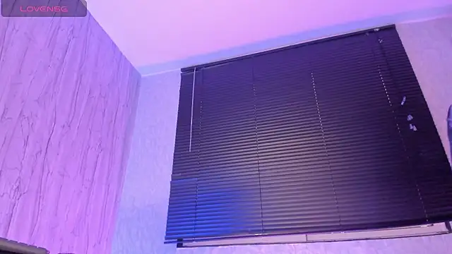 LaiilyBell12 online show from 02.12.25